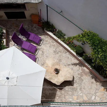 Apartment Four Stars *